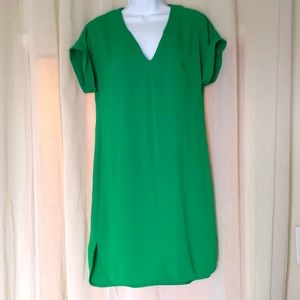 Kelly Green Short Cuffed Sleeve VNeck Gold Button Detail Shirt Dress